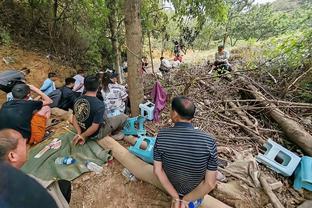 太阳报谈球员逃离沙特原因：酷热天气、水平低、伴侣无法单独露面